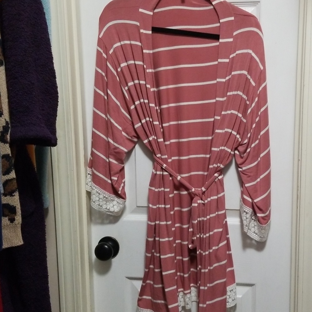 EUC Pinkblush Robe